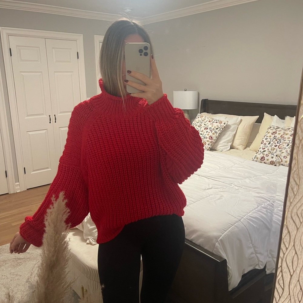 H&M Sweater
